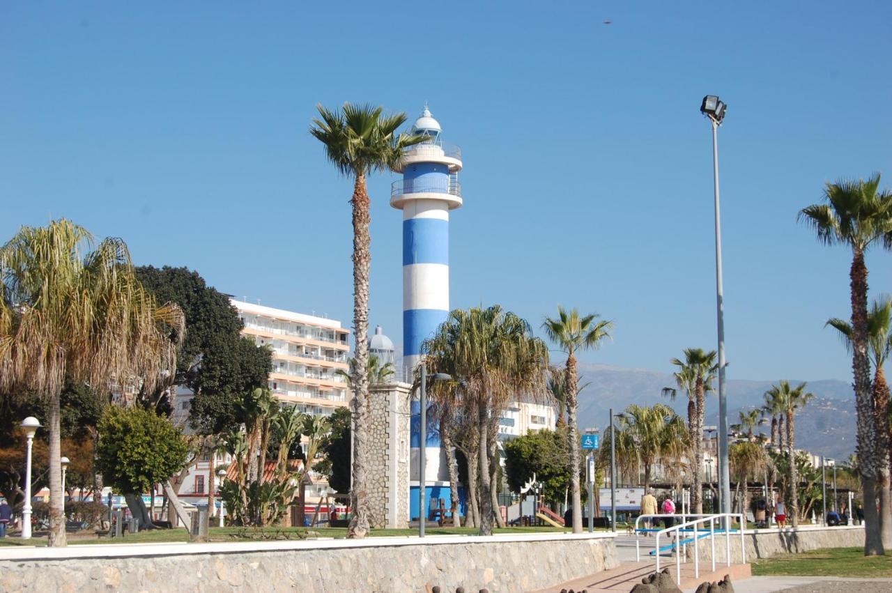 Appartamento Atico Cerca Del Mar Con Vistas Torre Del Mar Esterno foto